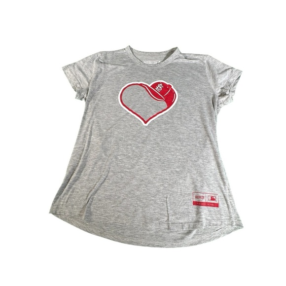 Baseballism Women’s XXL T-Shirt Gray Heart St Louis Hat MLB Fan Tee Casual - Picture 1 of 9